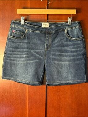 Pajama Jeans Dark Blue Women's Stretch Bermuda Shorts Size Large
